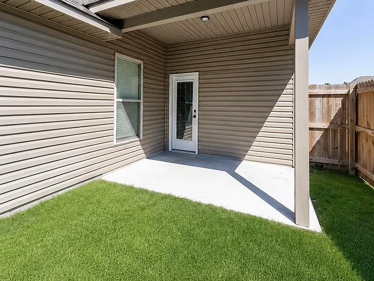 13783 Fig Dr — Photo 9