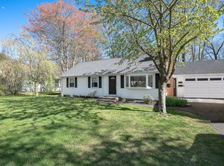 547 Maple Rd, Longmeadow, MA 01106