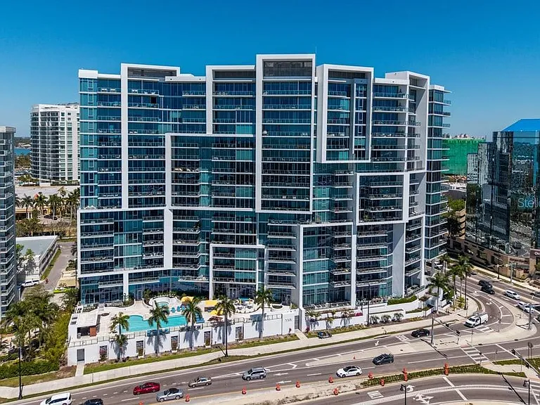 1155 N Gulfstream Ave #802 — Photo 3