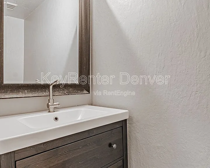 1099 S Walden Way #101 — Photo 45