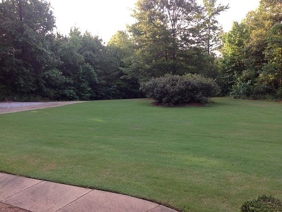 3rd image of 505 Asbury Ct