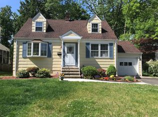 13 Franklin Ave, Cranford, NJ 07016
