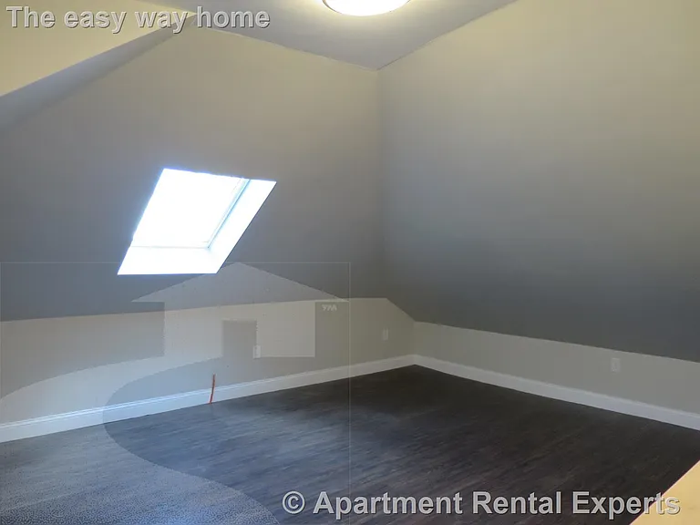 55 Marion St — Photo 15