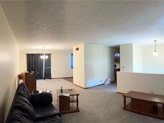 3rd image of 100 Skyvue Cir