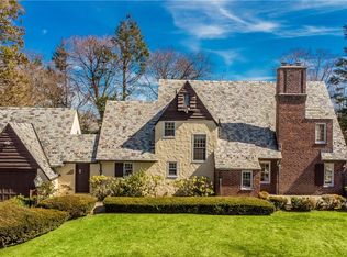 34 Oxford Rd, White Plains, NY 10605