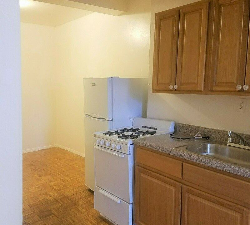 2nd image of 39 1st Ave APT 15