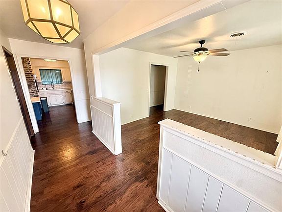 3rd image of 1305 Andy St