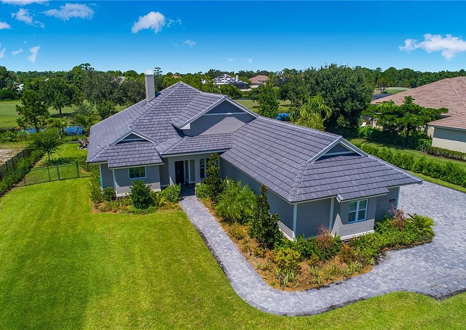 1st image of 1088 SW Squire Johns Ln