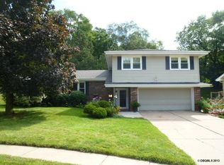 1485 Oeth Ct, Dubuque, IA 52003