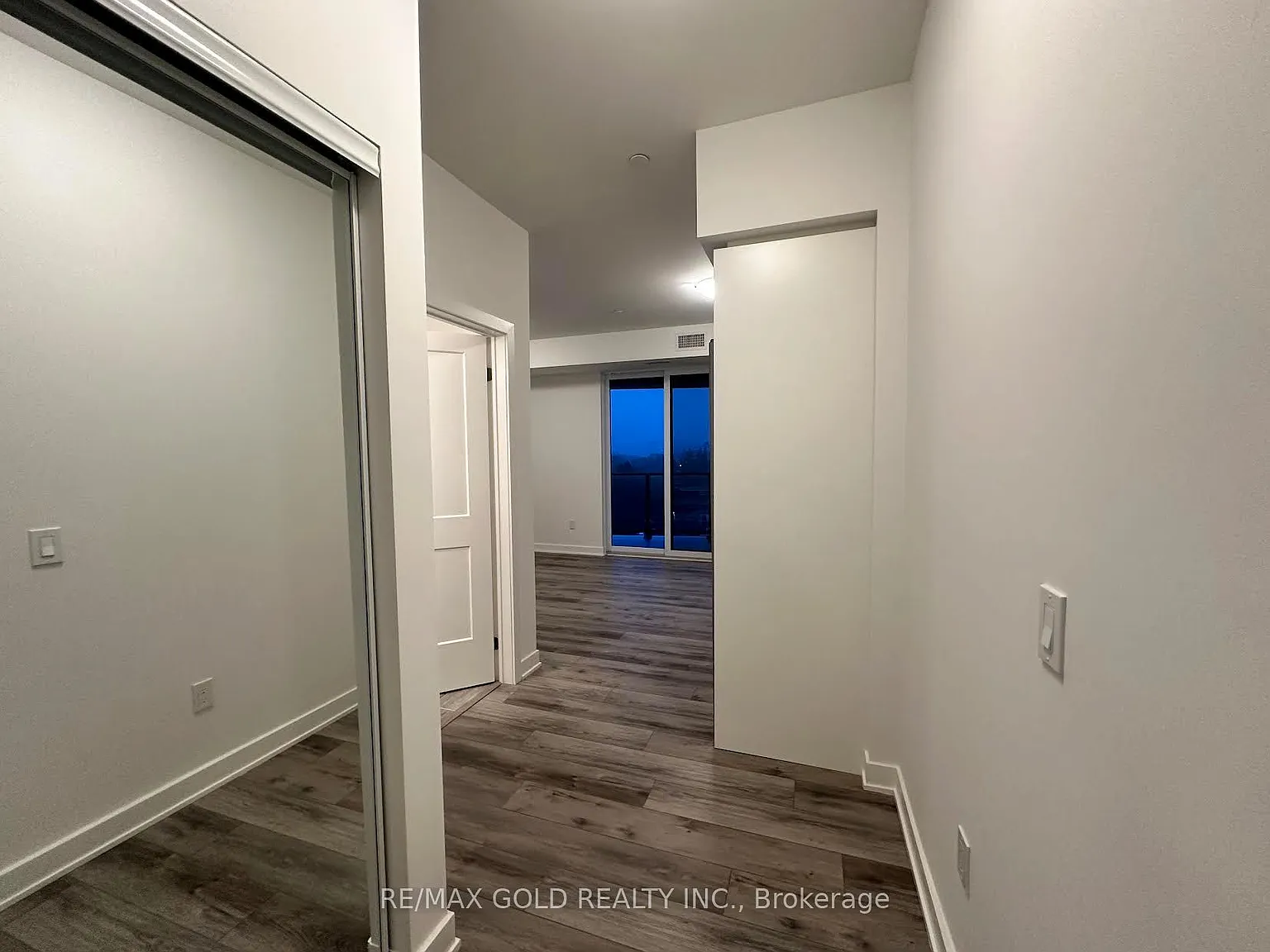 2 bed, $2,199 — Photo 2