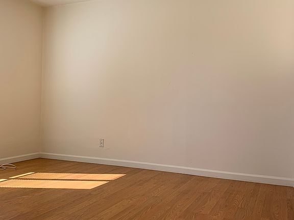 Bedroom_01