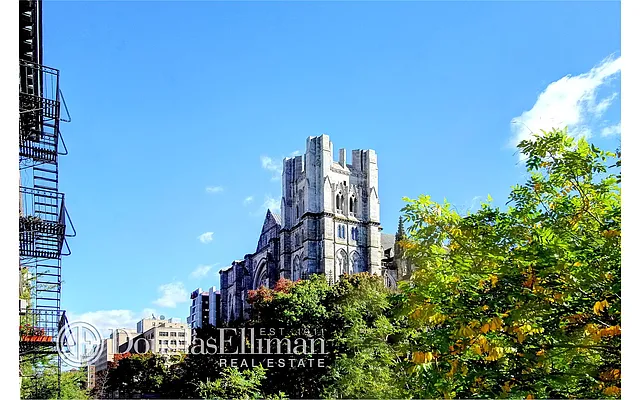 Sold by Douglas Elliman | media 16