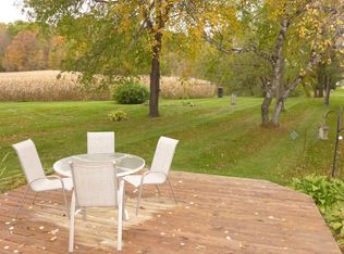 N6567 County Road J, Beldenville, WI 54003