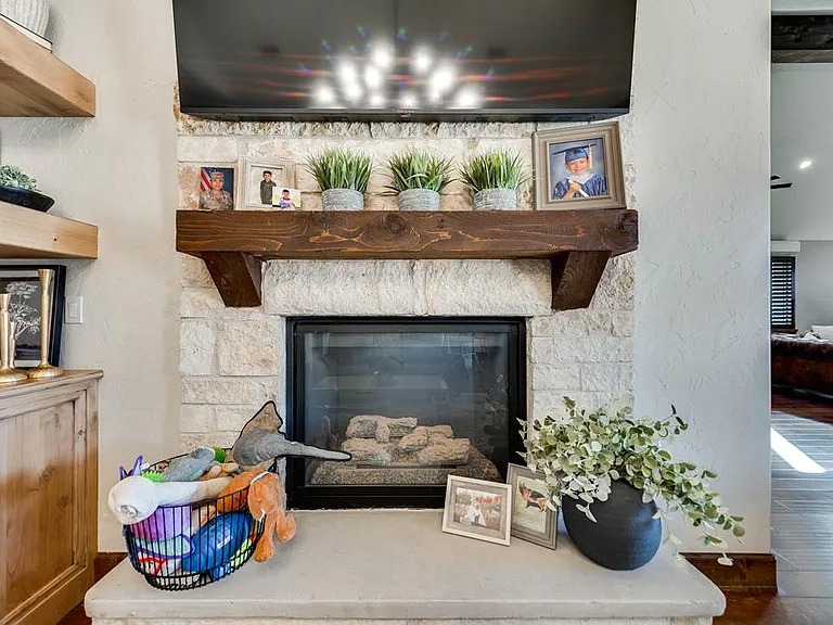 6207 N County Road 1244 — Photo 10
