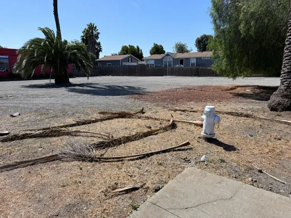 Enes Ave, Pittsburg, CA 94565