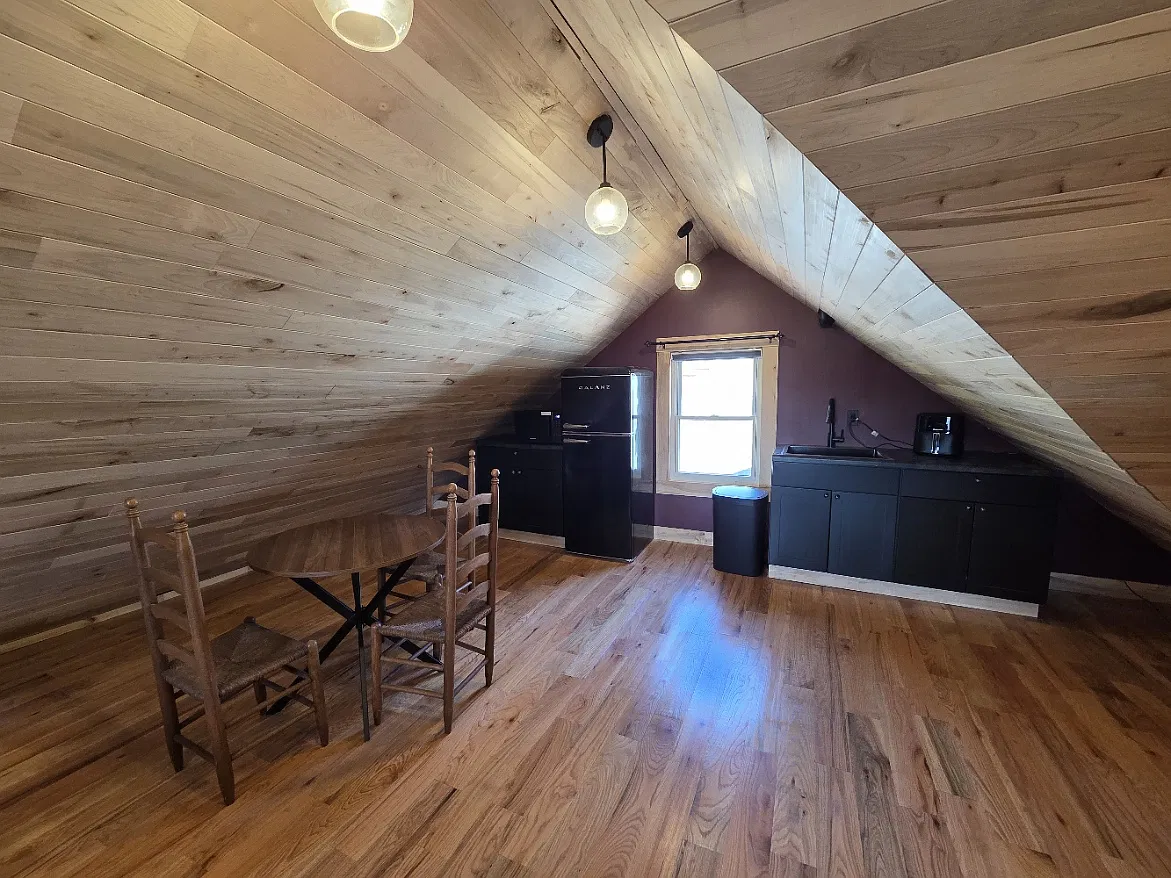 Studio, 600 sqft, $1,200 — Photo 4