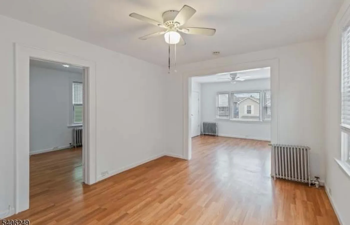 2 bed, $1,950 — Photo 3