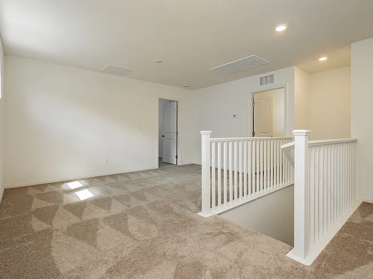 9108 Vesey Ave — Photo 13