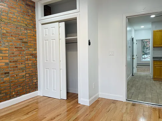 Rented by Corcoran | media 8