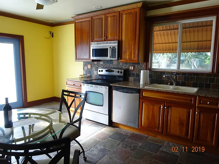 112 Fox Pl — Photo 19