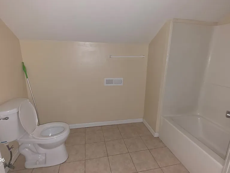 152 Lamberton St #2 — Photo 13