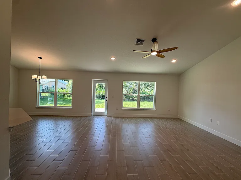 5796 Casanova Ave — Photo 7
