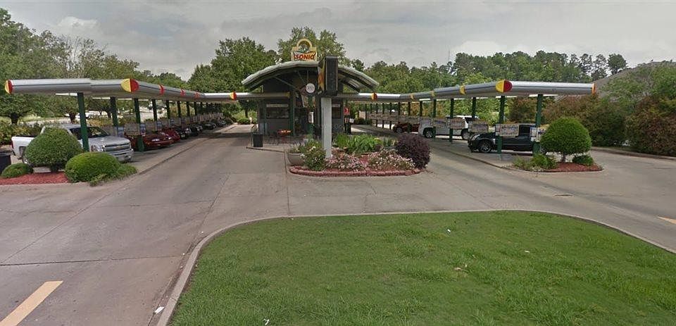 1st image of 101 Carnahan Dr
