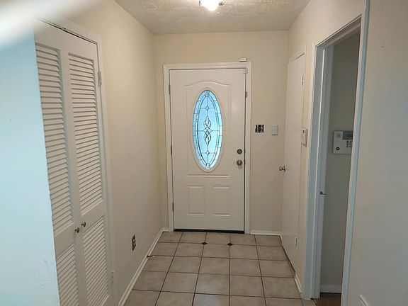 3rd image of 3234 Bolton Gardens Dr