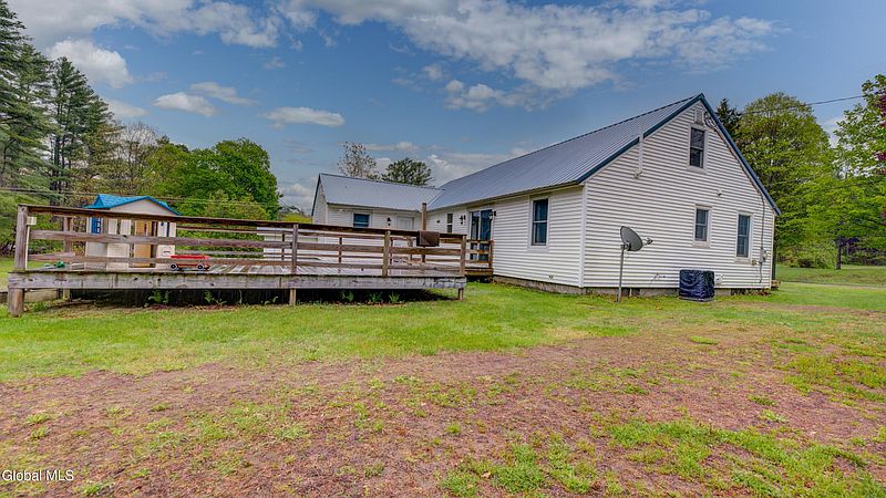 3rd image of 117 Blanchard Road