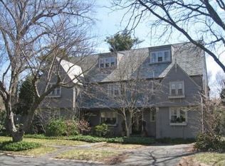 110 Coolidge Hl, Cambridge, MA 02138