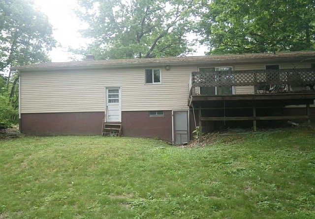 2nd image of 36482 Glasgow Rd