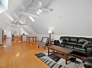 2067 N Hoyne Ave #2, Chicago, IL 60647