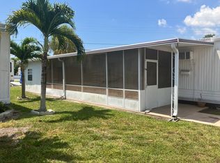 706 7th St, Hallandale, FL 33009
