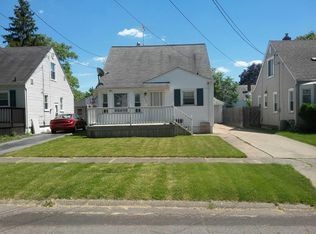 2761 Brandon St, Flint, MI 48503