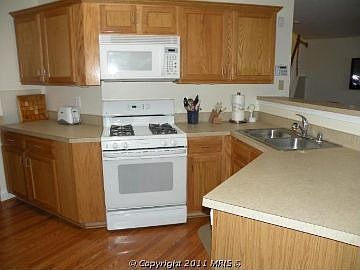 5th image of 5 Carissa Ct
