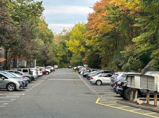 14 Newtown Rd UNIT A7, Danbury, CT 06810