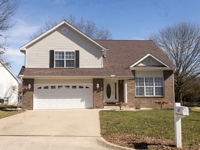 1852 Cedar Lake Dr, Moberly, MO, 65270