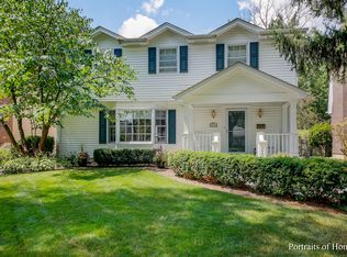 772 Pleasant Ave, Glen Ellyn, IL 60137