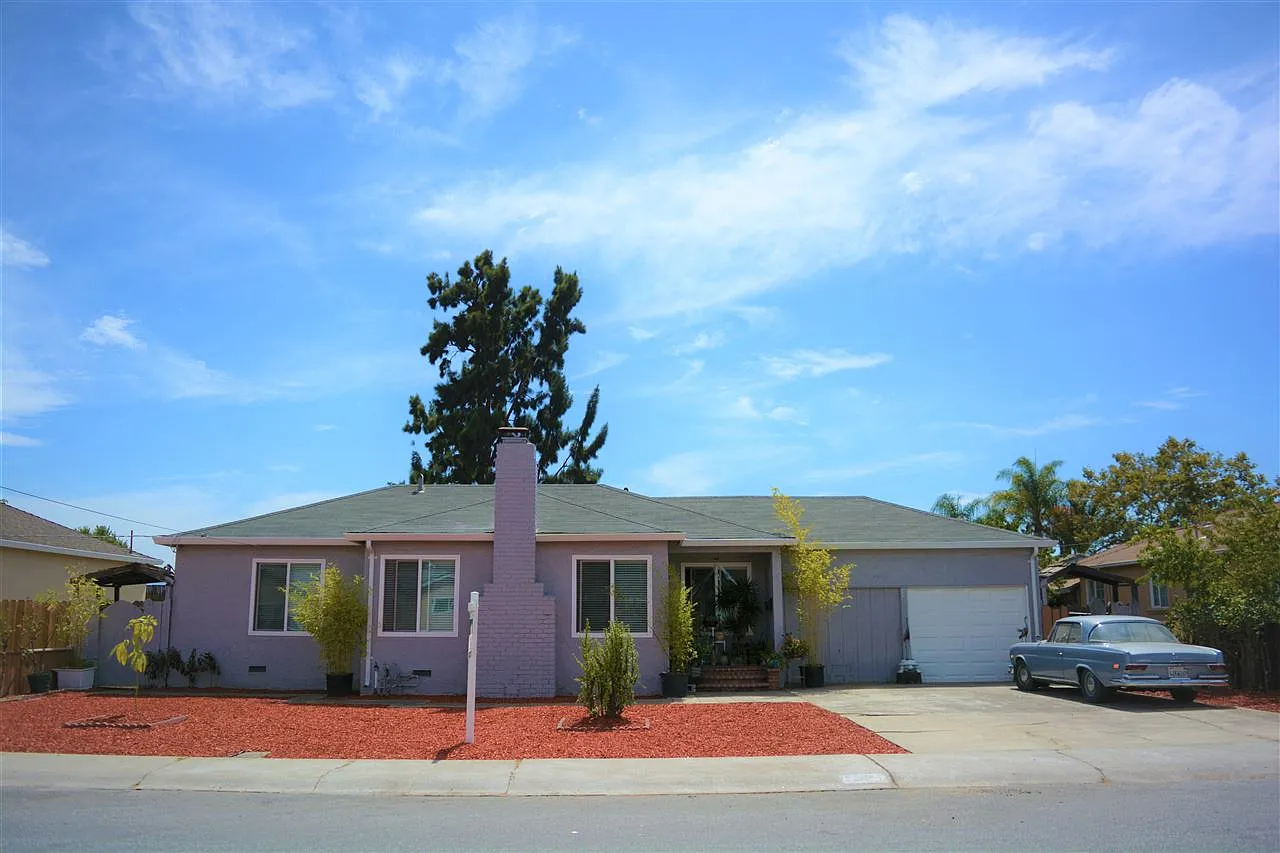 181 Maro Dr photo 1