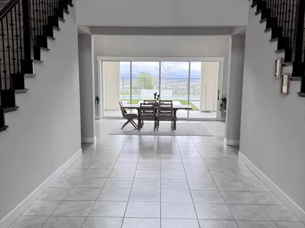 4008 Whitney Vista Ln, Rocklin, CA 95677