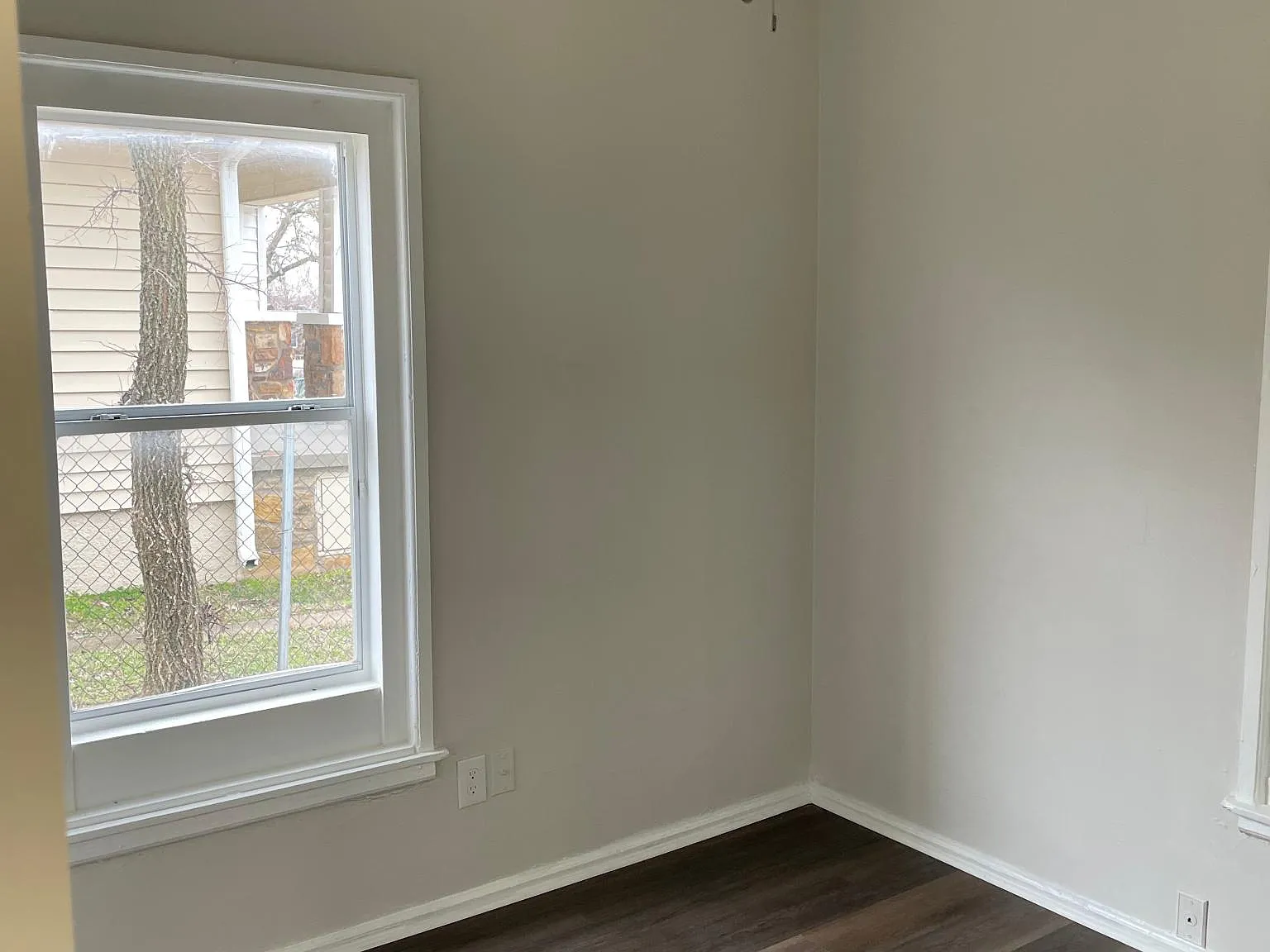 415 N Cleveland Ave W — Photo 4