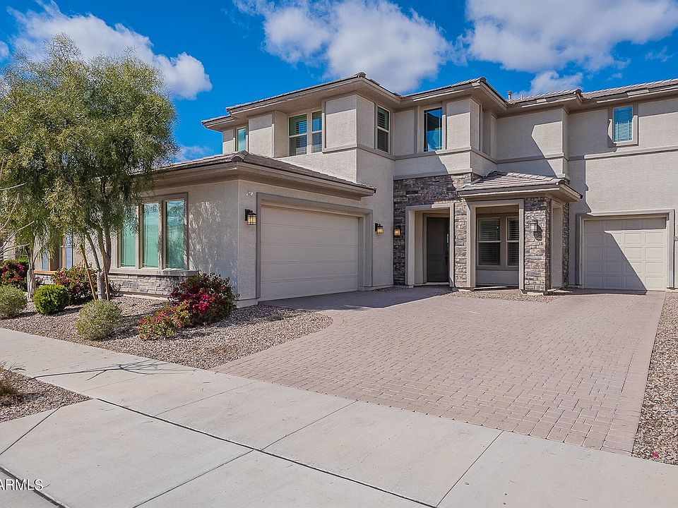 1st image of 20948 E Raven Dr