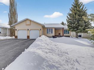 5507 N Shannon Dr, Olds, AB T4H1C2