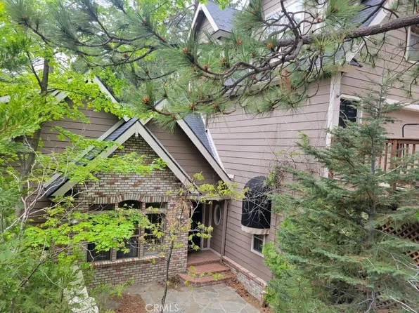 28940 Potomac Dr, Lake Arrowhead, CA 92352