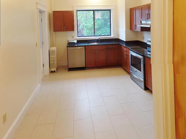 23 Glenville Ave #1 — Photo 3