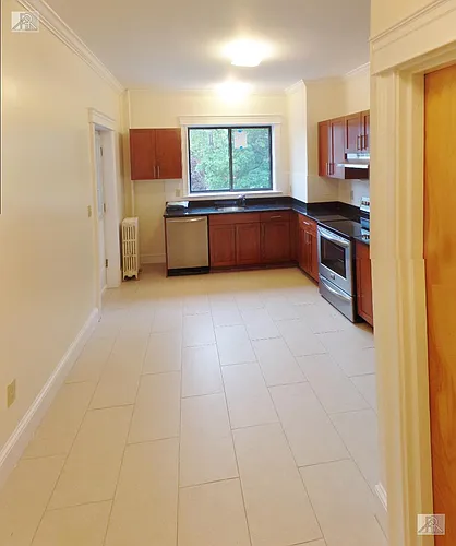 27 Glenville Ave #5 Photo 1