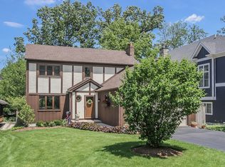 712 Elm St, Glen Ellyn, IL 60137