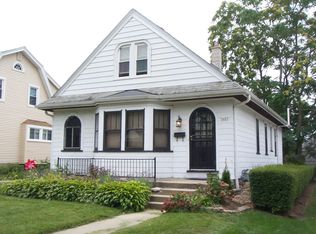 5603 W Notre Dame Ct, Milwaukee, WI 53208