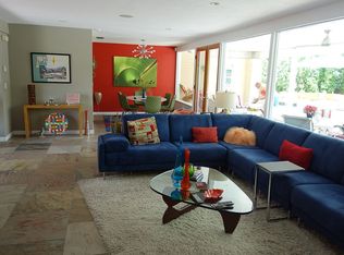 1129 S Riverside Dr, Palm Springs, CA 92264