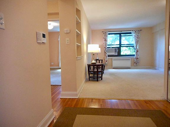 2nd image of 211-01 75th Ave #6O